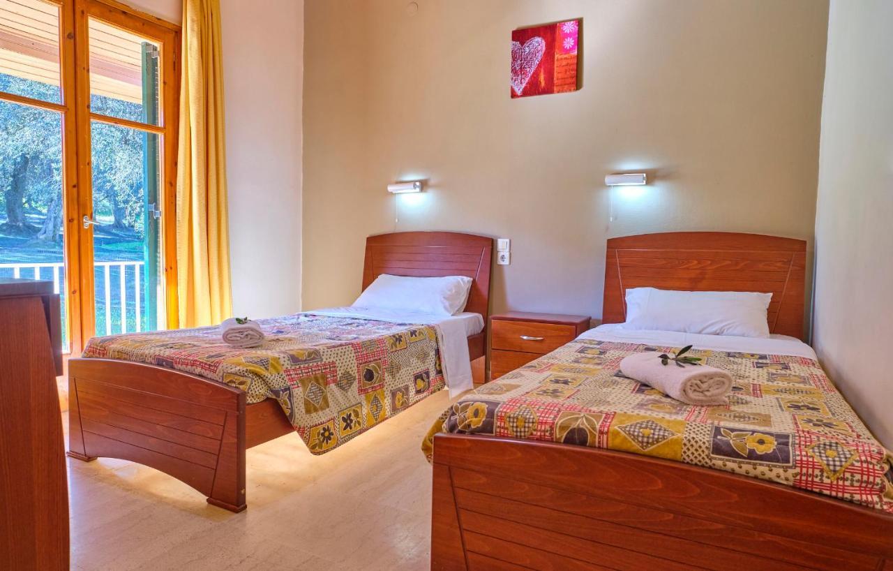 איוס סטפנוס Theodora Apartments Agios Stefanos Corfu מראה חיצוני תמונה