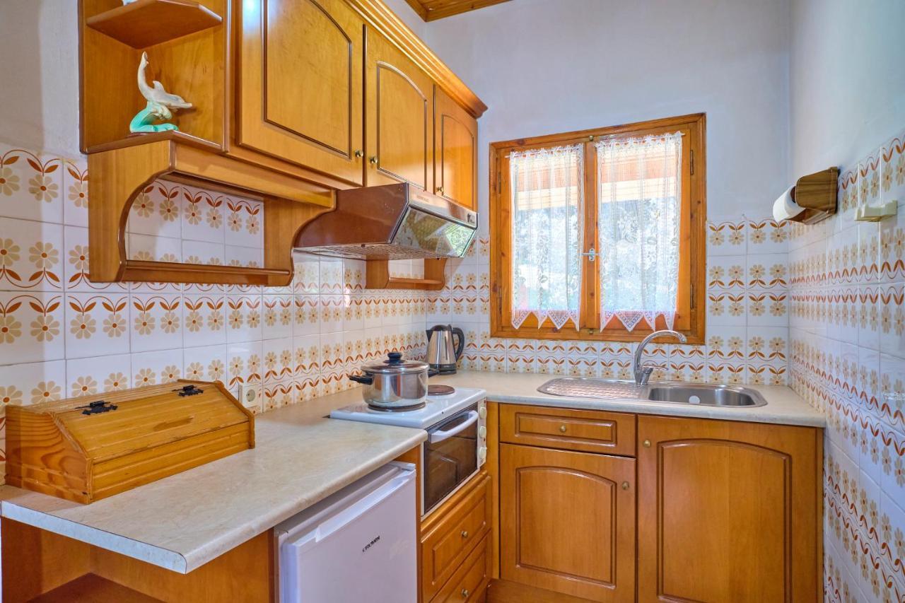 איוס סטפנוס Theodora Apartments Agios Stefanos Corfu מראה חיצוני תמונה