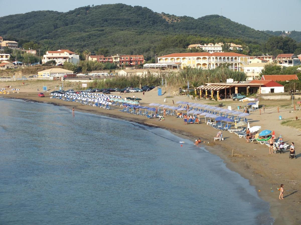 איוס סטפנוס Theodora Apartments Agios Stefanos Corfu מראה חיצוני תמונה